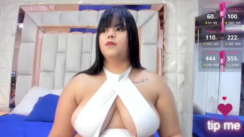 violet_milleer online show from 01-12-26, 07:19