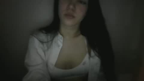 Snapshot of violet_moon999 chatting on 03-19-26, 09:30 violet_moon999 online show from 03-19-26, 09:30