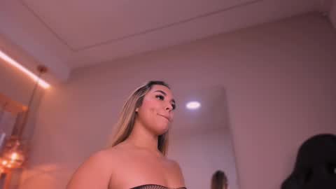 Violeta  online show from 10-06-25, 10:56