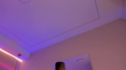 Violeta  online show from 10-20-25, 11:10