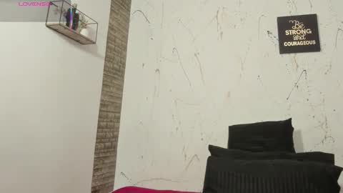 Violet  online show from 02-02-26, 04:11