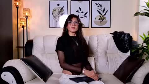 Violeta online show from 06-20-26, 07:38
