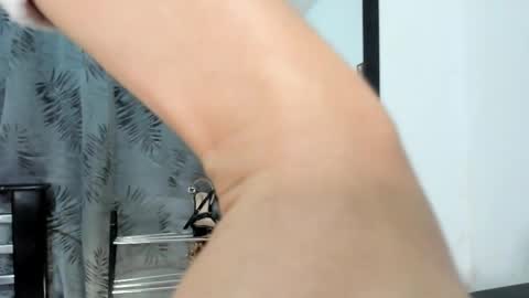 violeta_gracee online show from 05-08-26, 11:32