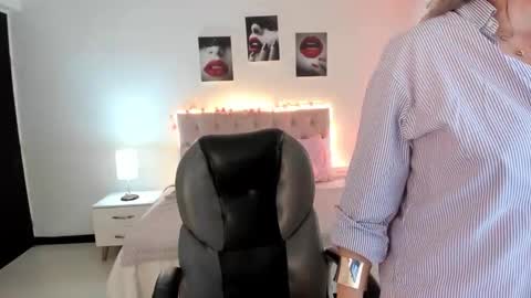 violeta_hotter_ online show from 10-01-25, 11:49