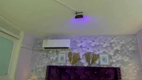 violeta_medina online show from 04-30-26, 03:02