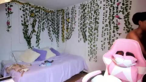 Violeta online show from 05-19-26, 05:30