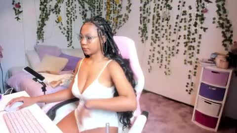 Violeta online show from 05-30-26, 05:32