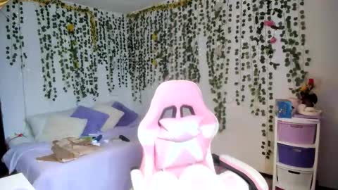 Violeta online show from 01-08-26, 05:15