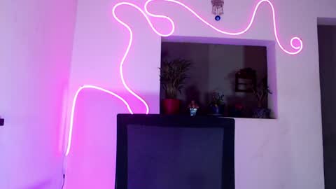 violeta_r_01 online show from 08-07-26, 06:37