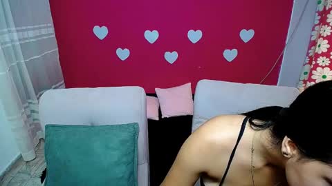 violeta_rouses online show from 05-07-26, 04:12
