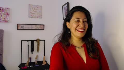 Snapshot of violeta_scott_ chatting on 05-01-26, 01:16 violeta_scott_ online show from 05-01-26, 01:16
