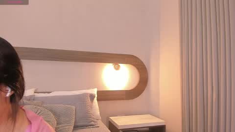 Violeta Sum online show from 05-13-26, 12:46