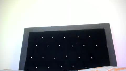 Snapshot of violetadumsper chatting on 10-21-25, 12:22 VioletaDums online show from 10-21-25, 12:22