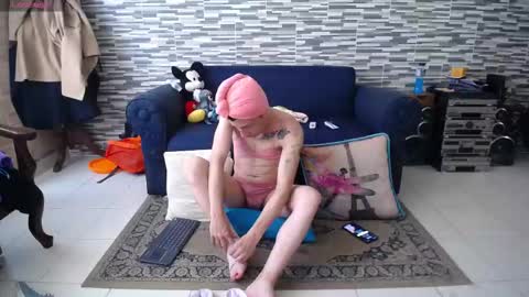 Violeta Gmez online show from 11-23-25, 01:00