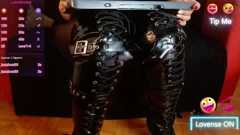 Snapshot of violetamorrison chatting on 03-13-26, 04:13 Violeta morrison online show from 03-13-26, 04:13