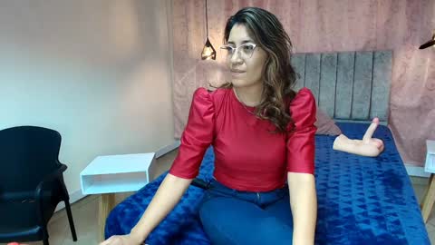 VIOLETA online show from 12-13-24, 12:39