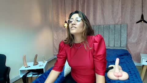 VIOLETA online show from 12-13-24, 11:50