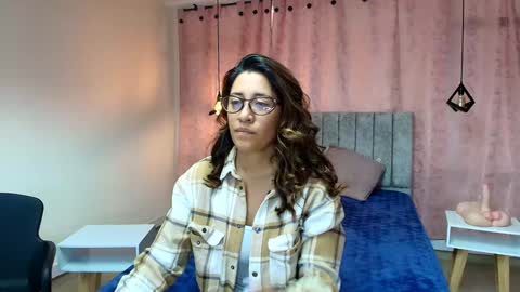 VIOLETA online show from 01-30-25, 12:37