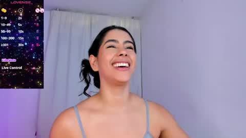 Violeta online show from 06-18-26, 12:31