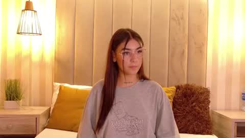 Cute Violet online show from 09-26-25, 01:31