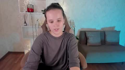 Snapshot of violetferguson chatting on 09-11-25, 04:29 Violet online show from 09-11-25, 04:29