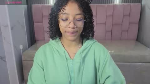 violeth_b online show from 02-05-26, 12:54