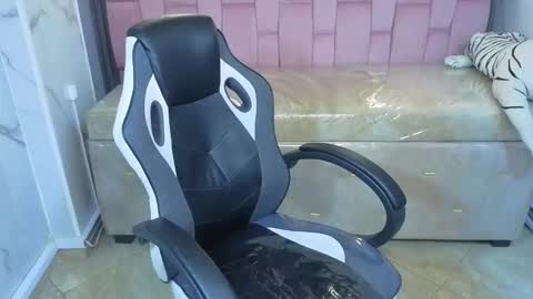 violeth_b online show from 03-03-26, 12:44