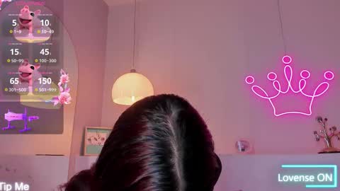 Violeth Hill online show from 11-24-25, 08:08