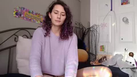 Violet Hooper online show from 01-09-25, 05:33