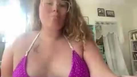 violetlyhappy online show from 08-01-26, 08:19