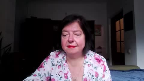 violetpulse online show from 11-18-25, 07:57