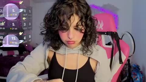   online show from 06-15-26, 06:43
