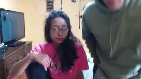 Snapshot of violetsexhot999 chatting on 10-18-25, 01:01 Violet777 online show from 10-18-25, 01:01