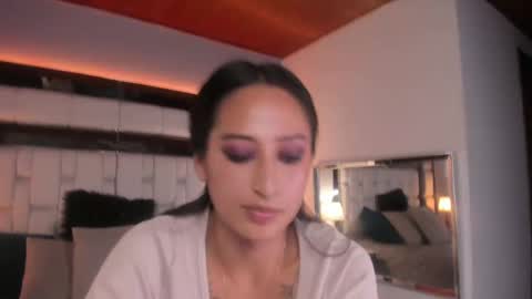 violetskinny online show from 01-31-25, 10:10
