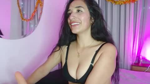 violetsweet_cs online show from 03-01-25, 11:06