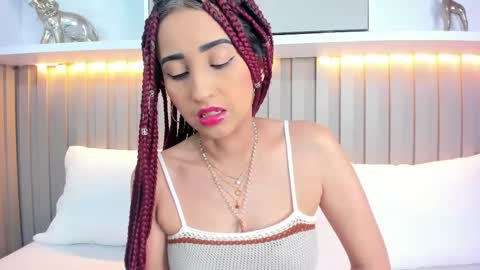 Violett  online show from 10-07-25, 08:17