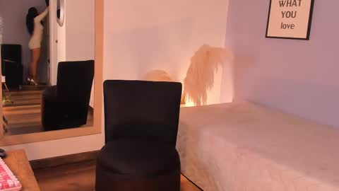 violetta_bold online show from 02-15-25, 02:44