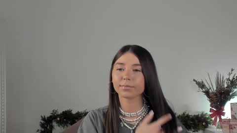 violetta_finch online show from 01-05-25, 08:22