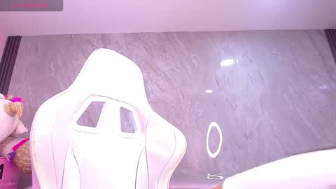 Snapshot of violetta_jhonson_v chatting on 10-08-25, 03:48 Violetta online show from 10-08-25, 03:48