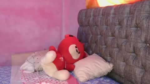 Snapshot of violetta_luna8 chatting on 06-30-26, 11:00 violetta online show from 06-30-26, 11:00
