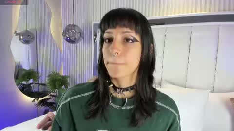 violettacolinss online show from 06-09-26, 11:33