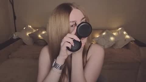 ViolettaOtis online show from 11-17-25, 12:11