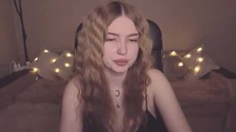 ViolettaOtis online show from 01-08-26, 01:02