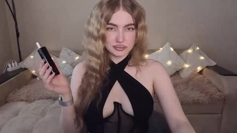 ViolettaOtis online show from 05-02-26, 01:38