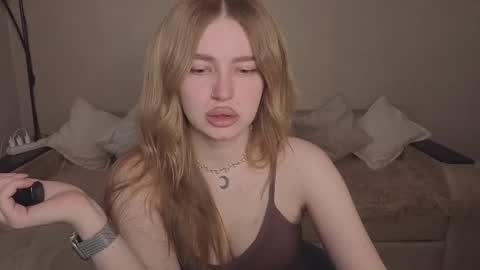 ViolettaOtis online show from 05-12-26, 03:31