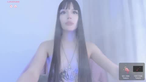 Violett online show from 10-15-25, 05:07