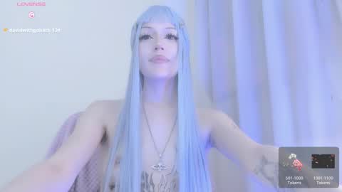 Violett online show from 10-24-25, 06:32