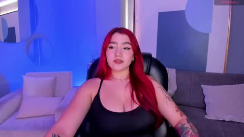 Snapshot of violettcastel chatting on 03-10-25, 07:29 Violett Castel online show from 03-10-25, 07:29