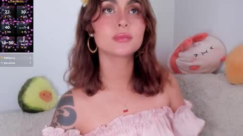 Violette  online show from 10-07-25, 05:54