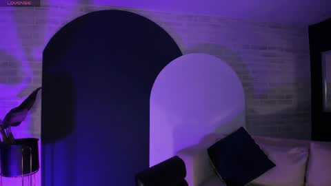 Snapshot of violetthansson chatting on 04-11-26, 09:46 Violett online show from 04-11-26, 09:46